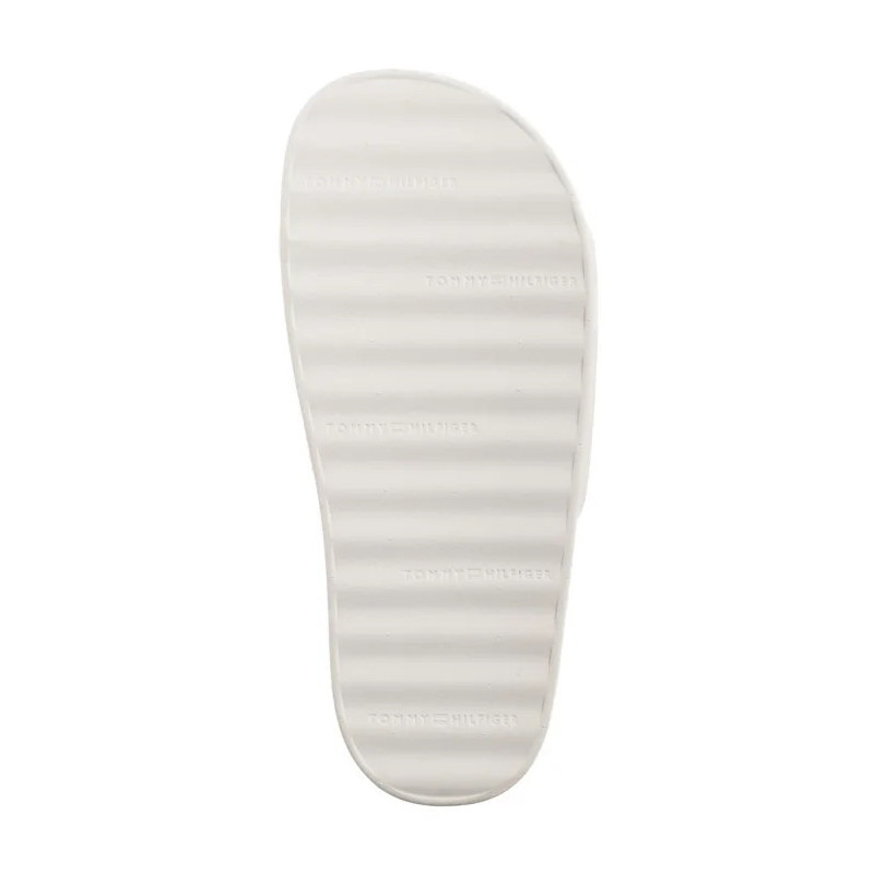 Tommy Hilfiger Platform Monogram Poolslide Ancient White FW0FW08526 YBH  (TH1316-a) Moteriški batai/šlepetės