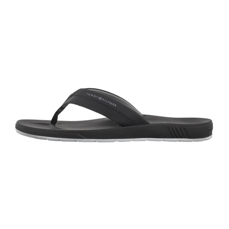 Tommy Hilfiger Molded Hilfiger Beach Sandal Black FM0FM05361 BDS (TH1334-b) batai