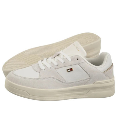 Tommy Hilfiger Essential...