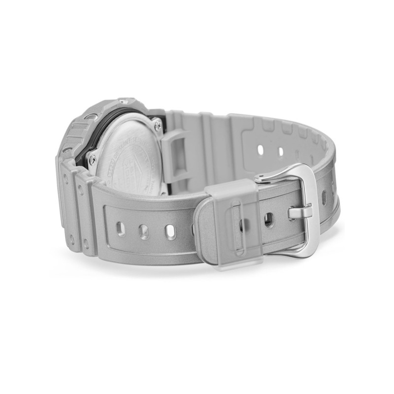 Casio DW-5600FF-8ER 