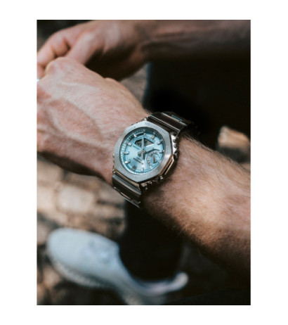 Casio GM-2110D-2AER 