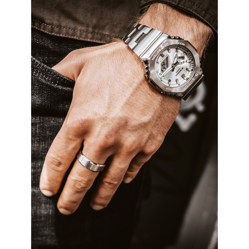 Casio GM-2110D-7AER 