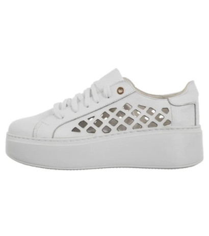 Nepeke Elvir White  (NP20-a) bateliai