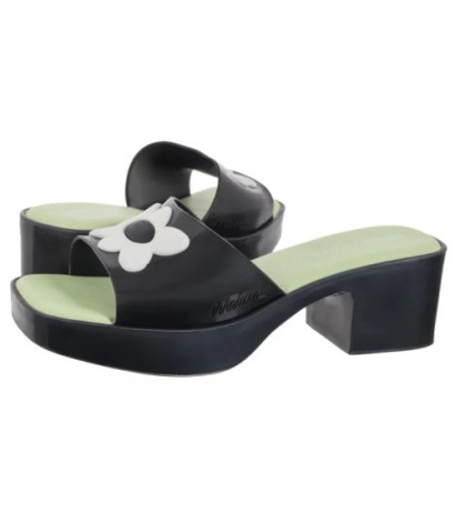Melissa Shape+Lazy Oaf AD...