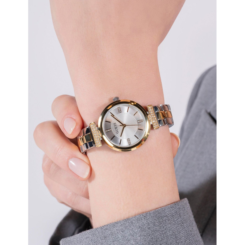 Guess GW0762L5 Guess GW0762L5