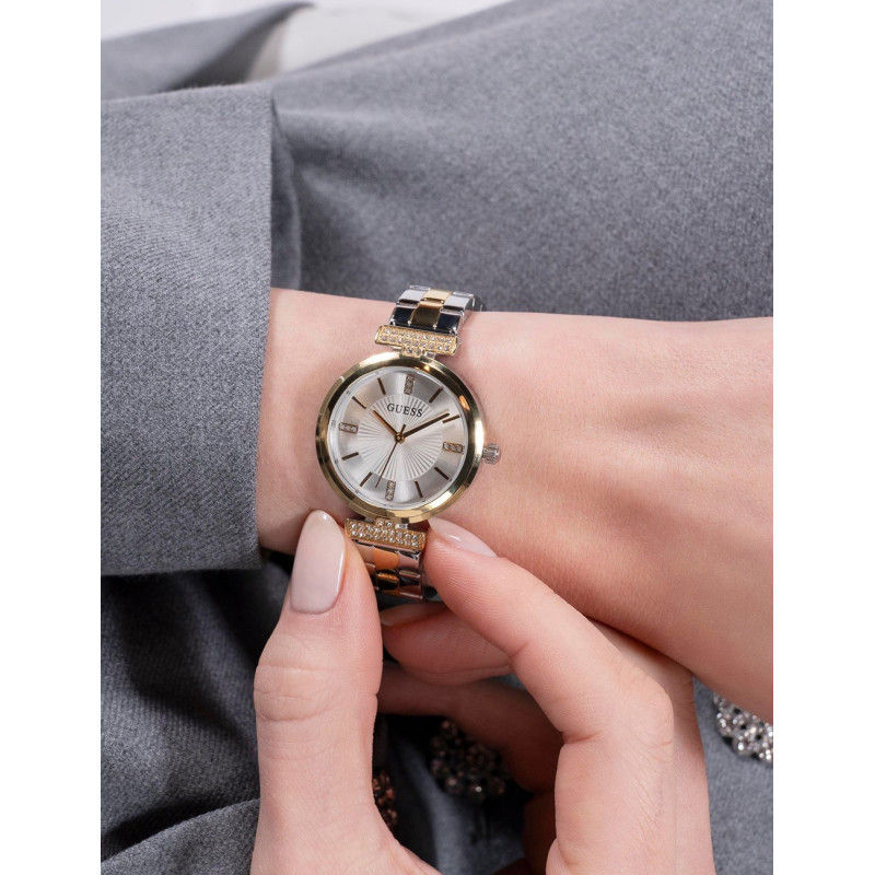 Guess GW0762L5 Guess GW0762L5