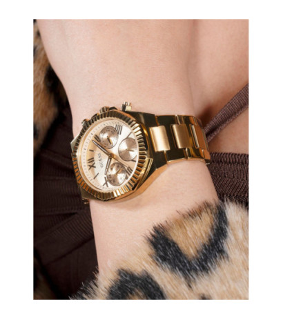 Guess GW0769L2 