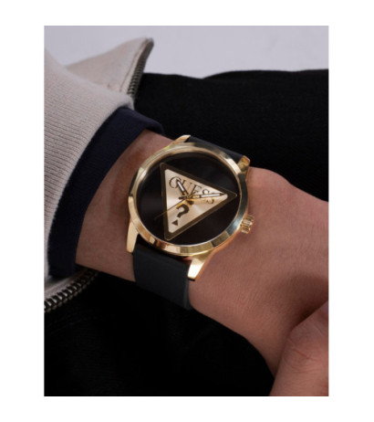 Guess GW0781G4 
