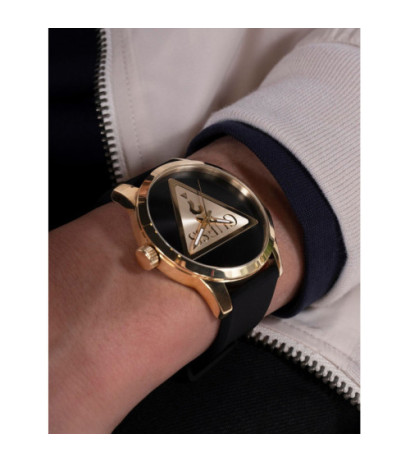 Guess GW0781G4 