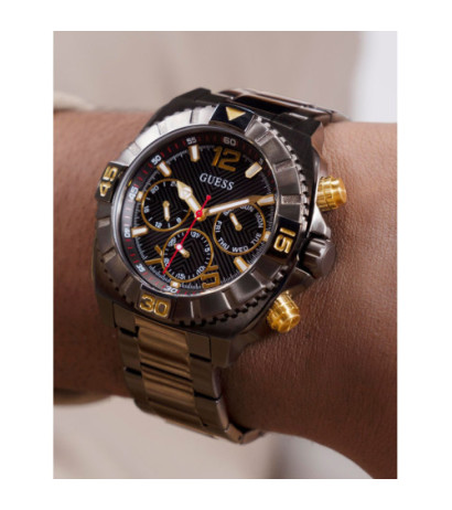 Guess GW0800G2 