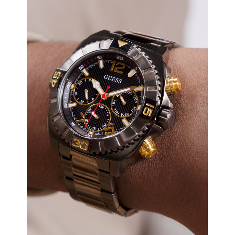 Guess GW0800G2 