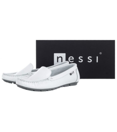 Nessi Białe Licowe 17130 3 (NE55-n) batai