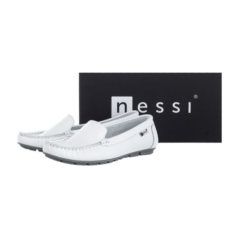 Nessi Białe Licowe 17130 3 (NE55-n) batai