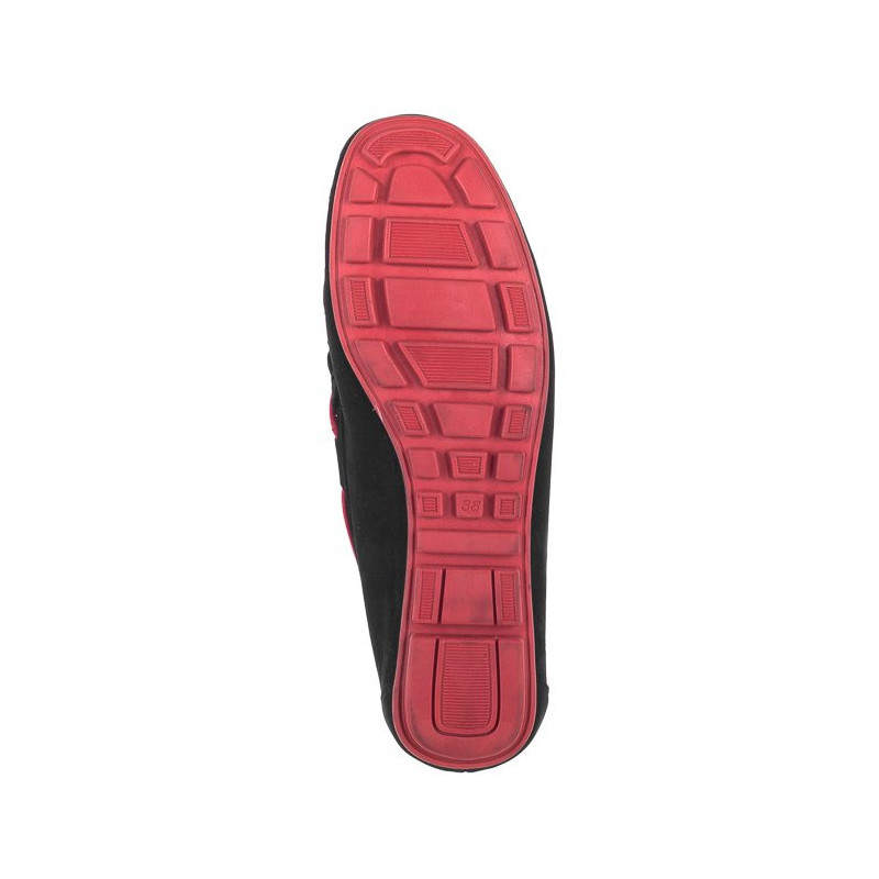 Carinii Czarne B4585-360-000-000-C85 (CI414-a) batai