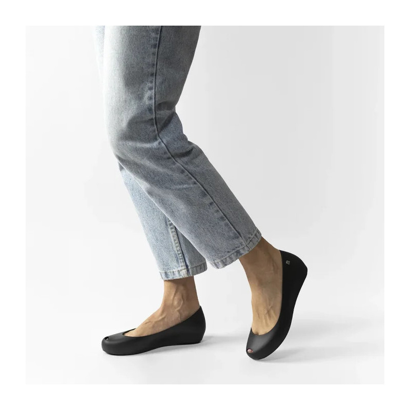 Melissa Ultragirl Basic II AD 32938/01003 Black (ML148-e) bateliai