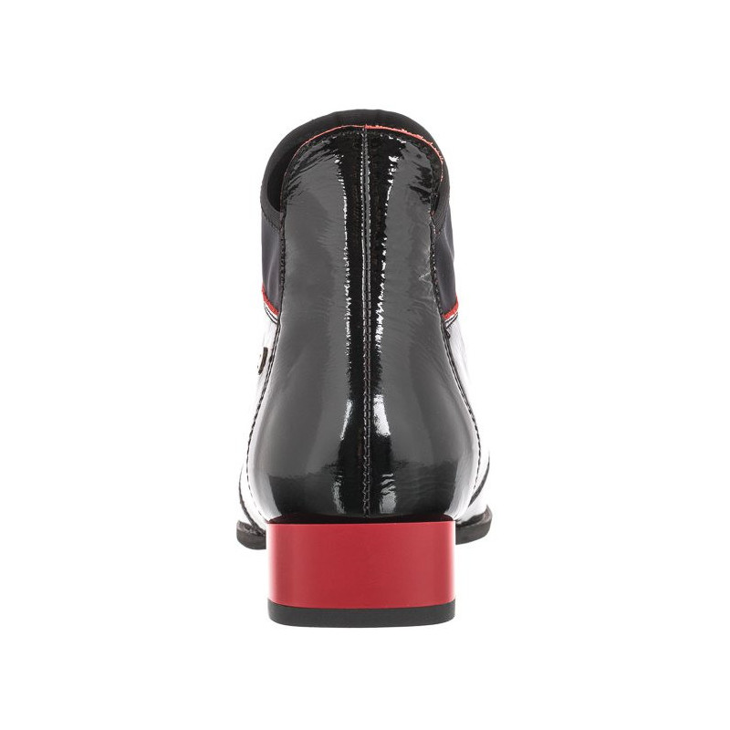 Maciejka Czarne Lakierowane 04744-16/00-7 (MA649-c) batai