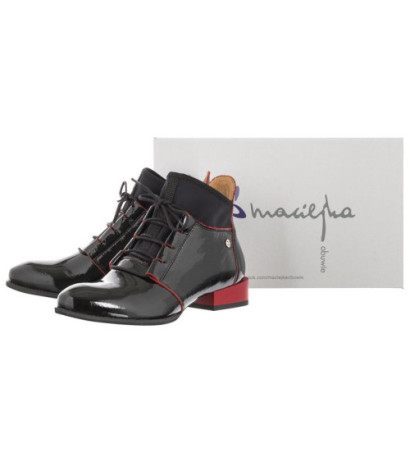 Maciejka Czarne Lakierowane 04744-16/00-7 (MA649-c) batai