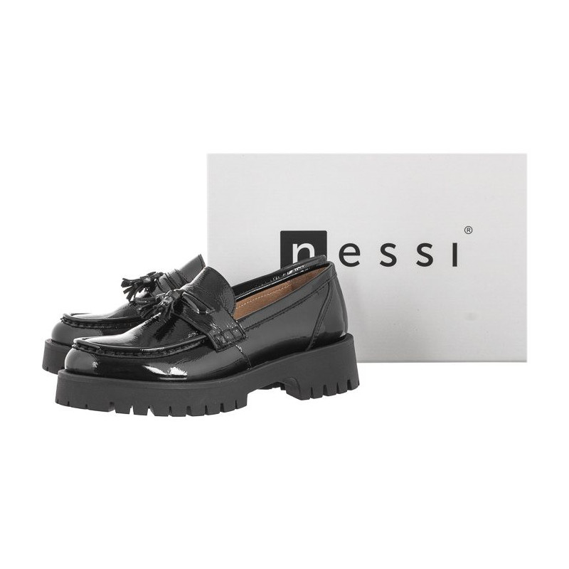 Nessi Czarne 21079 711 (NE260-a) batai