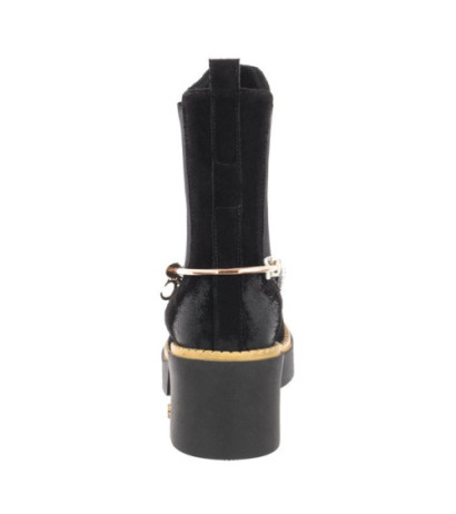 Carinii Czarne B7720-H20-000-000-000 (CI638-a) bateliai