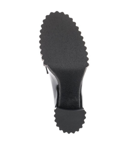 Carinii Czarne Lakierowane B8012-037-000-000-F10 (CI647-a) bateliai
