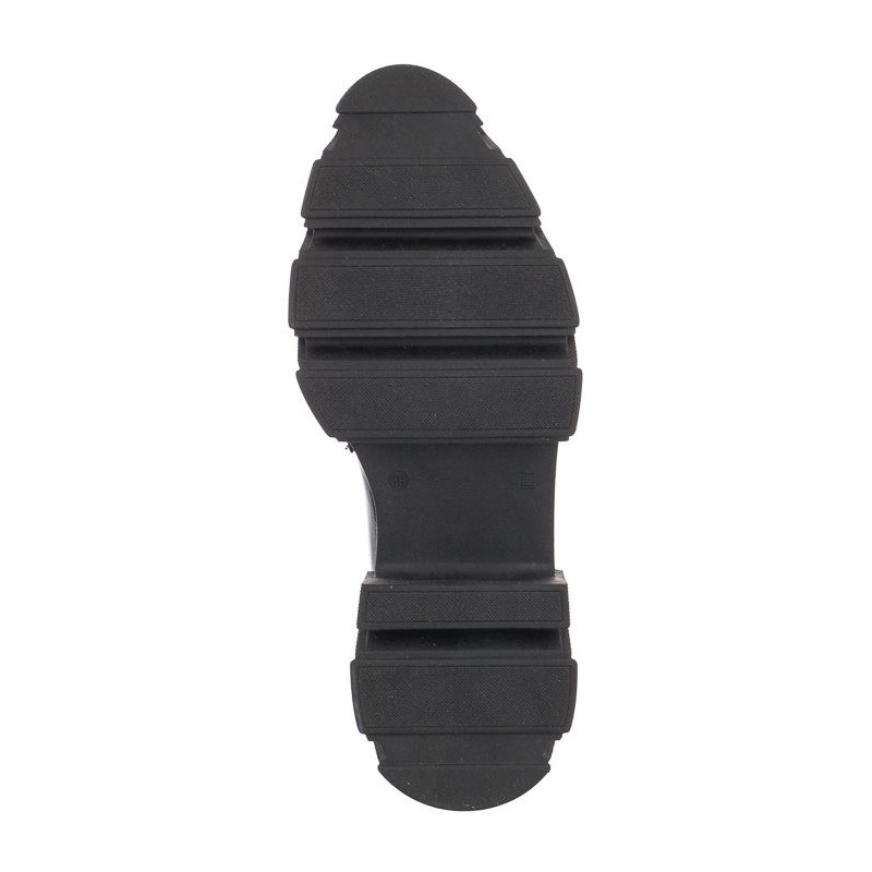 Carinii Czarne B8106/M-070-000-000-F22 (CI648-a) bateliai