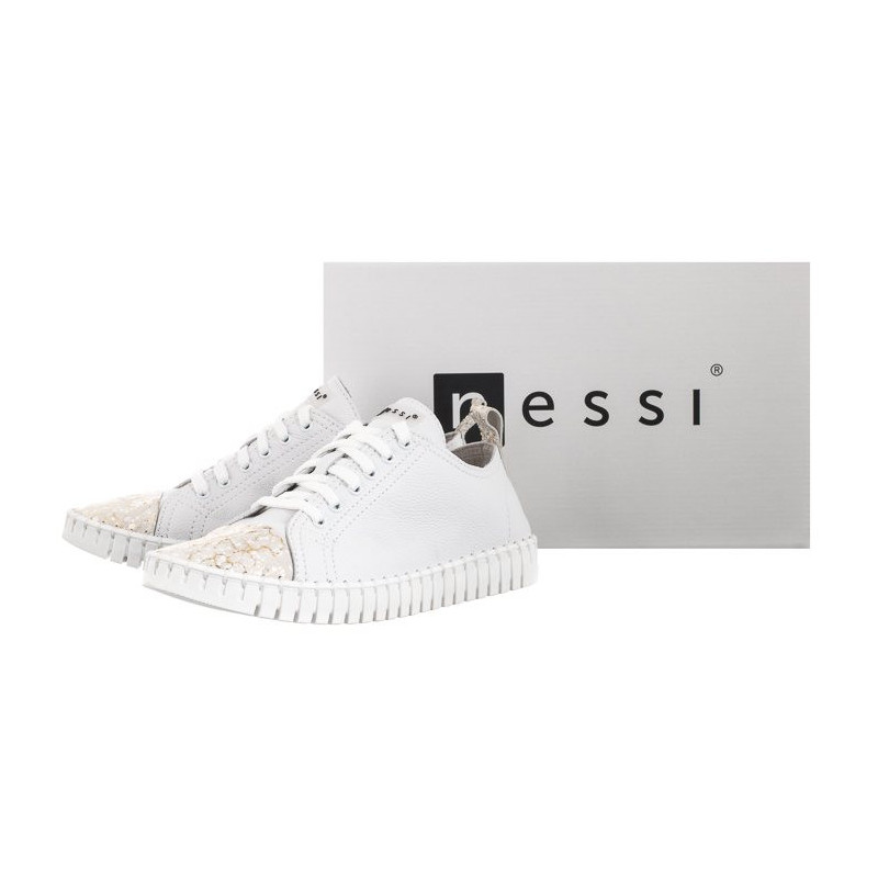 Nessi Białe 22169 (NE285-a) batai