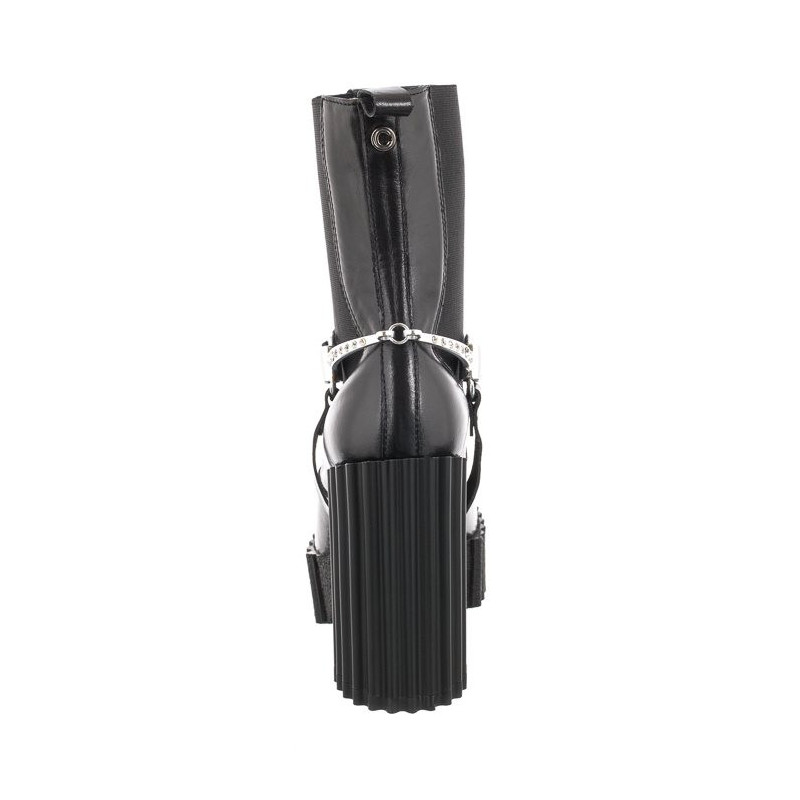 Carinii Czarne B8439-E50-000-000-F10 (CI687-a) bateliai