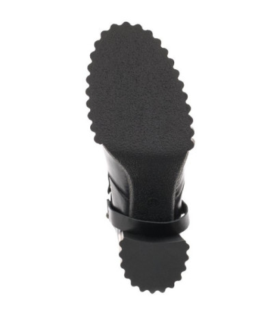 Carinii Czarne B8439-E50-000-000-F10 (CI687-a) bateliai