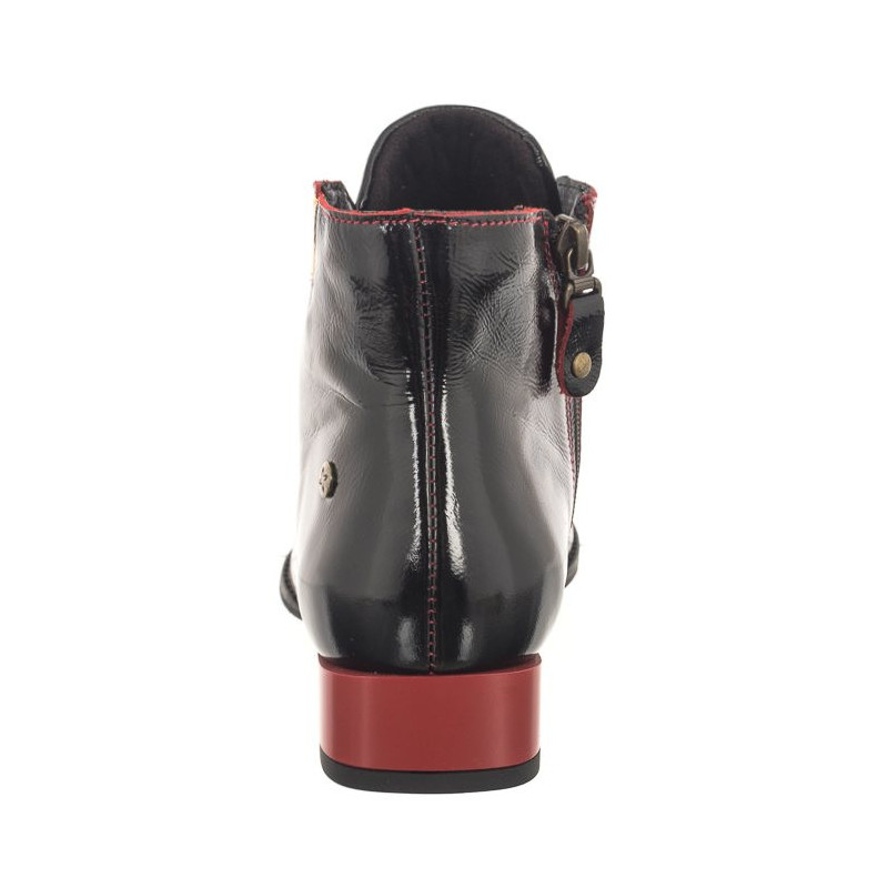 Maciejka Czarne Lakierowane 5743C-43/00-7 (MA1122-b) batai