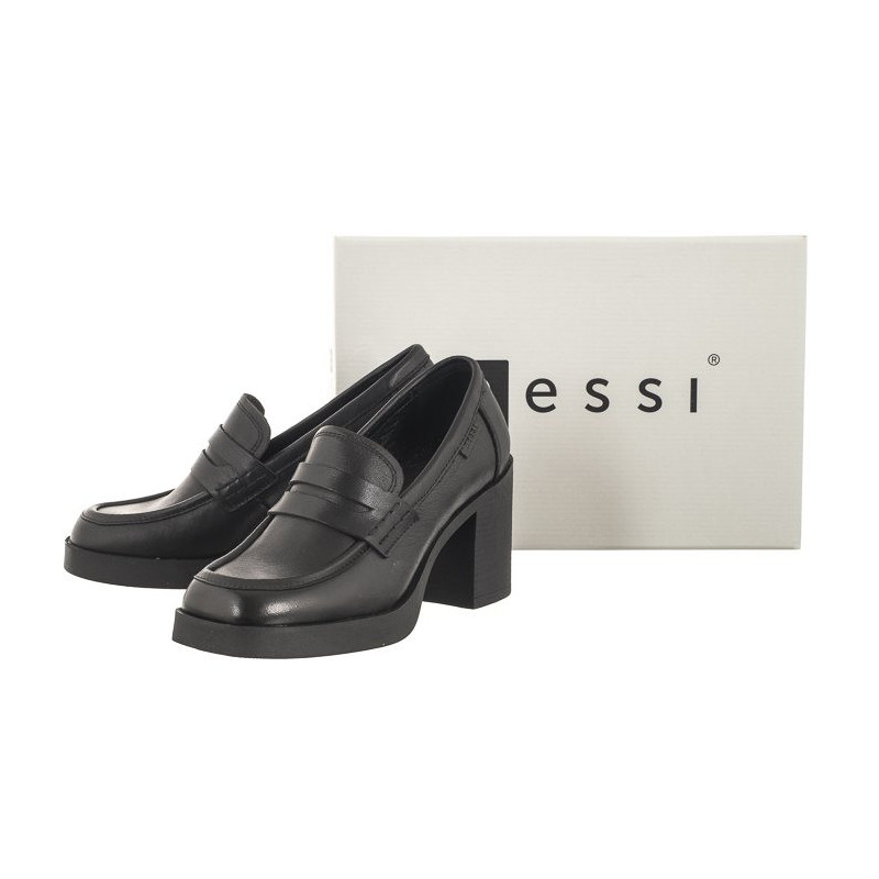 Nessi Czarne 23514 1 (NE334-a) bateliai