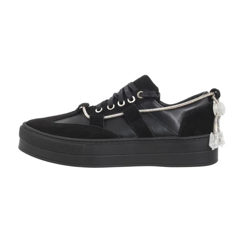 Nepeke Nela Black  (NP3-a) bateliai
