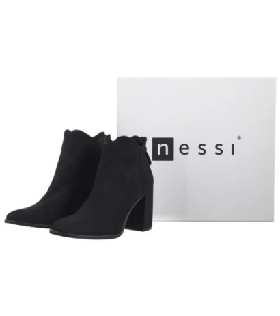 Nessi Czarne 19618_ W (NE428-b) batai