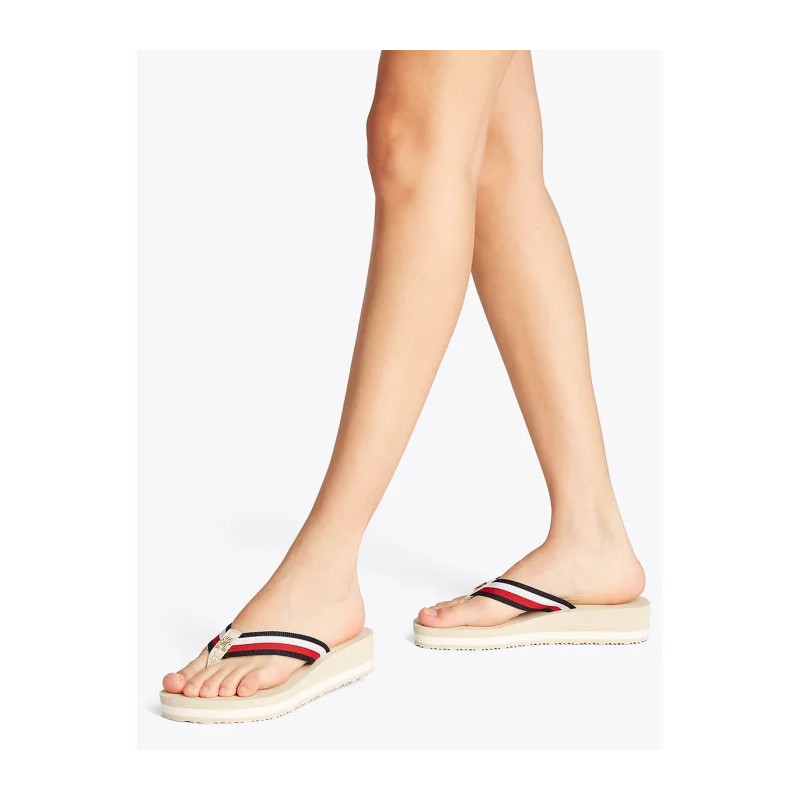 Tommy Hilfiger TH Corp Mid Wedge Beach Sandal Muslin FW0FW08517 ACJ (TH1295-b) šlepetės