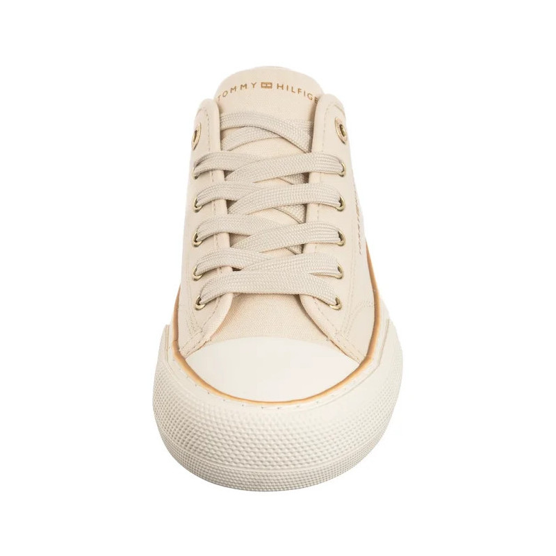 Tommy Hilfiger Low Cut Lace-Up Sneaker Off White T3A9-33733-0890530 (TH1302-a) bateliai