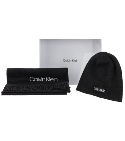 Calvin Klein Basic Wool...