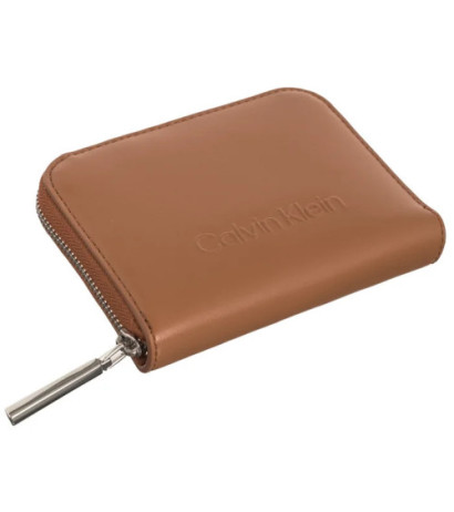 Calvin Klein Embossed Logo Zip MD Wallet Lion K60K612437 GDB (CK563-a) rankinė
