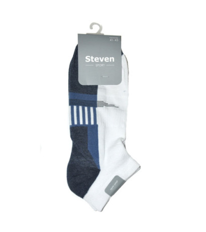 Steven 