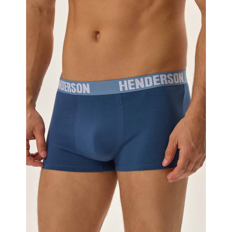Henderson kelnaitės