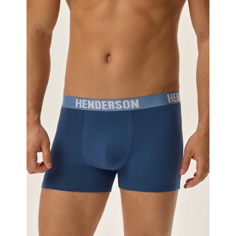 Henderson kelnaitės