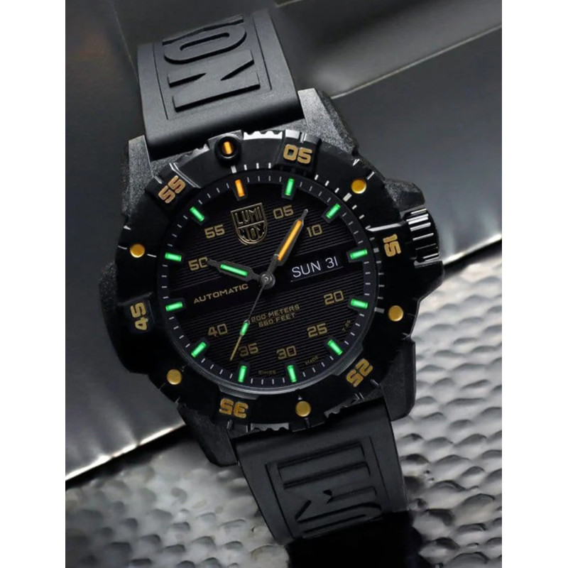 Luminox XS.3865.GOLD Luminox XS.3865.GOLD