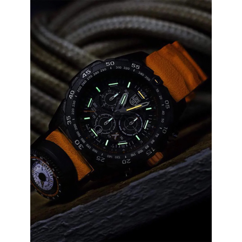 Luminox XB.3749 