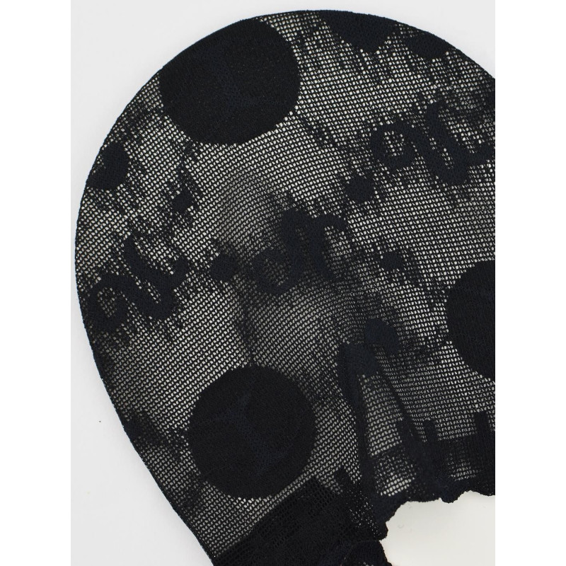 Noviti kojinės iki kauliukų