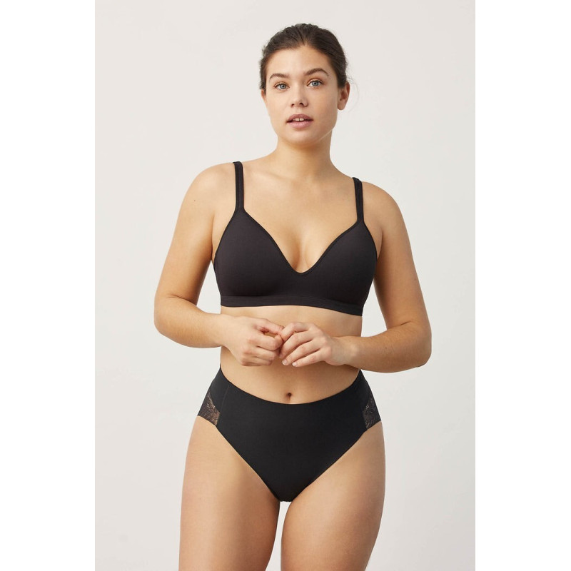 Ysabel Mora liekninančios kelnaitės