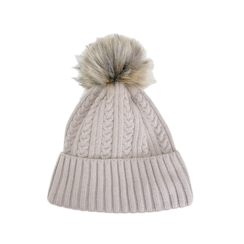 P&M Clothing kepurė