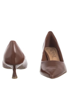 Nepeke Amira Conhaque (NP26-f) bateliai