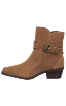 Nepeke Esed Castanho (NP63-a) batai