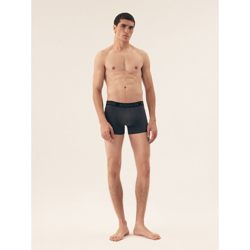 Henderson kelnaitės