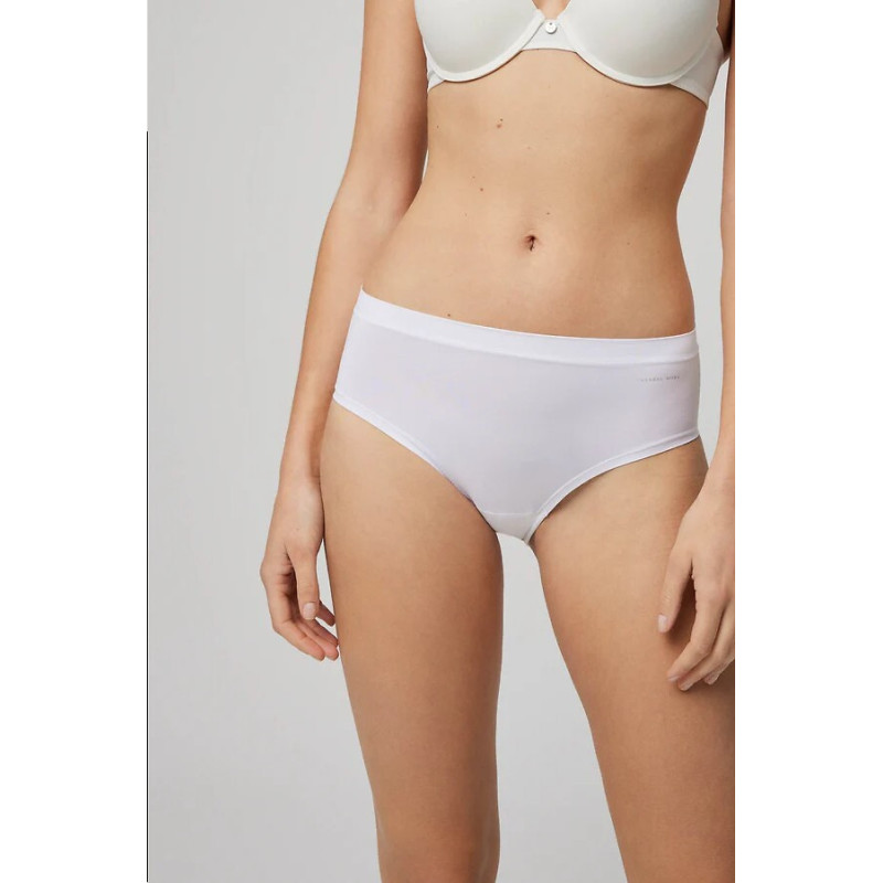 Ysabel Mora kelnaitės