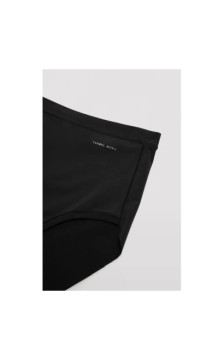 Ysabel Mora kelnaitės