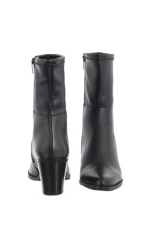 Ryłko Czarne F7VG7___ _6SE (RY1167-a) batai